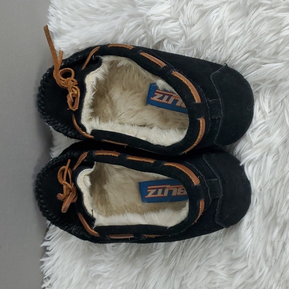 Blitz Women's Molly Moccasin Slippers Faux Fur lined, 6M - Picture 4 of 7